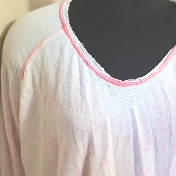 Green Tea Red Semi Sheer Top - Picture 2 of 4